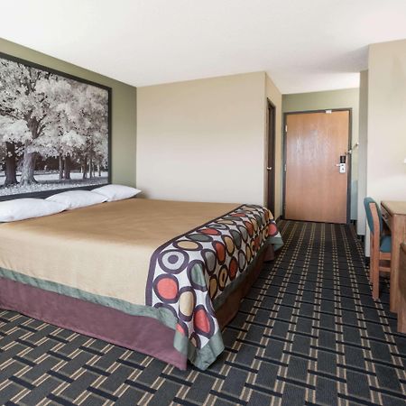 Super 8 By Wyndham Greenville Luaran gambar