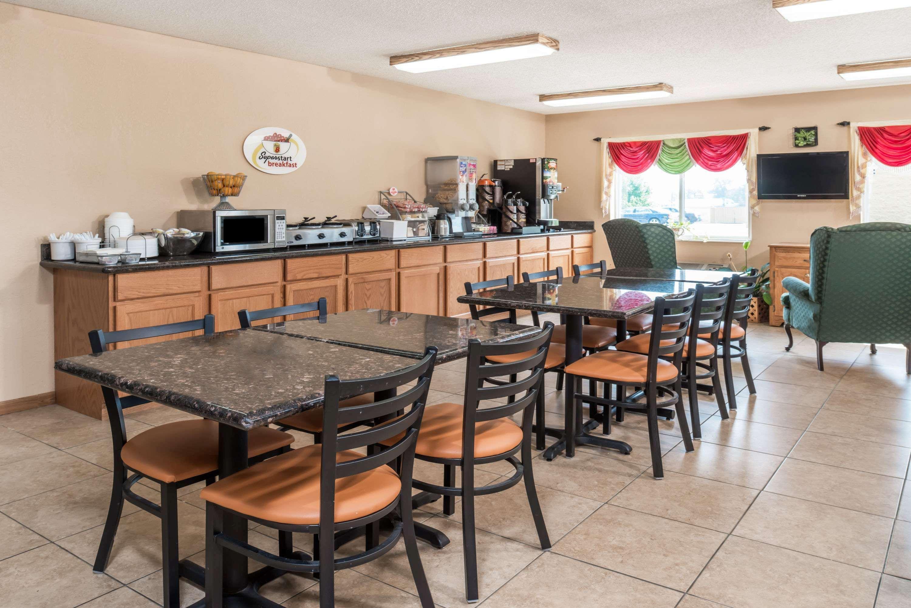 Super 8 By Wyndham Greenville Luaran gambar